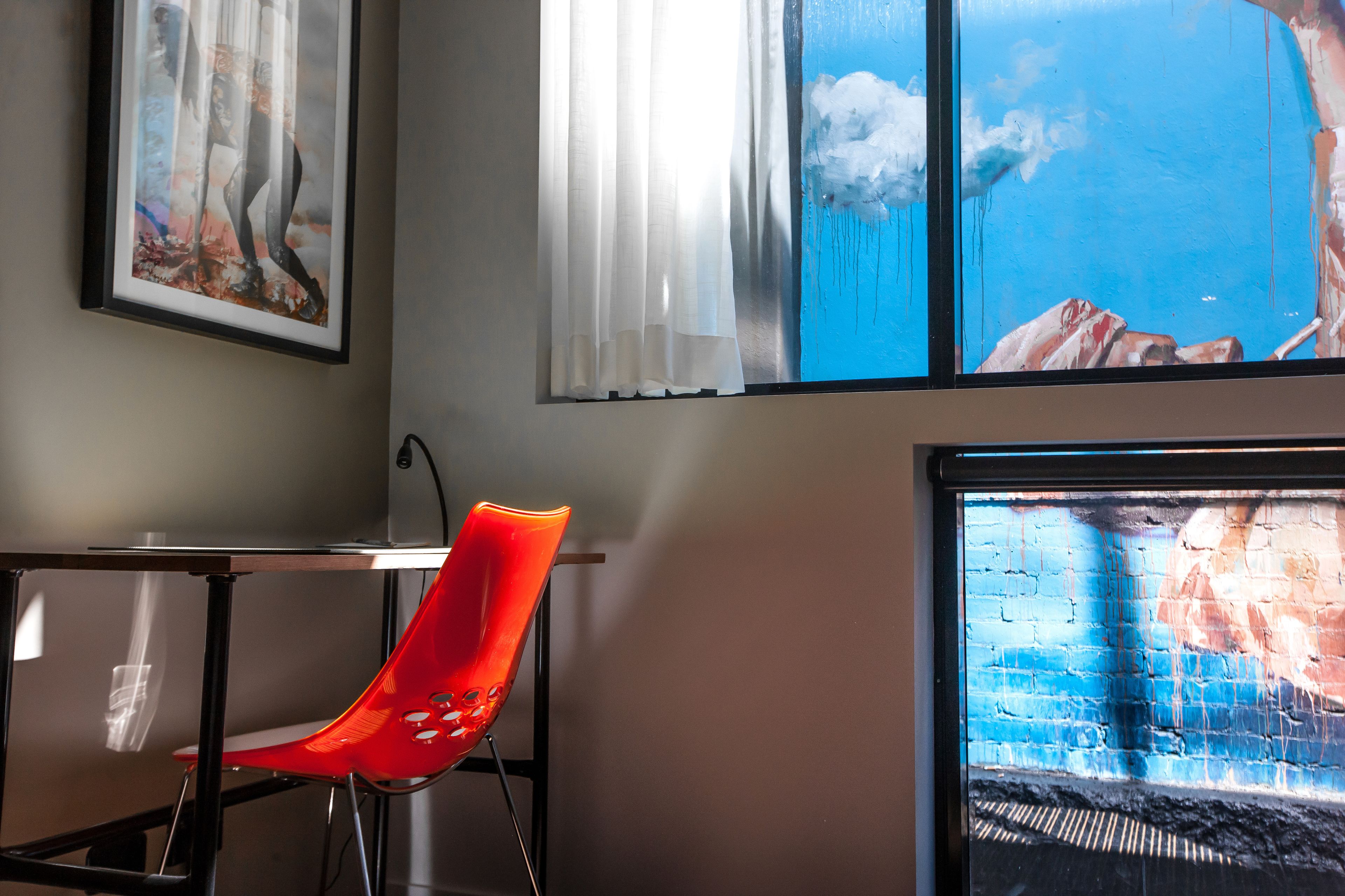 hotel king with wifi | 1 bedroom, premium bedding, minibar, in-room safe