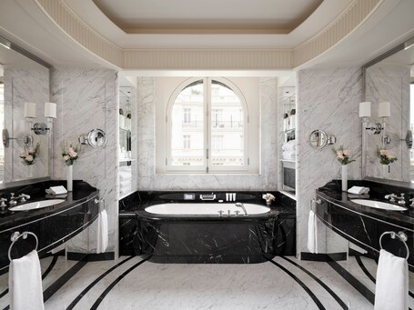 The Peninsula Paris - Image 6