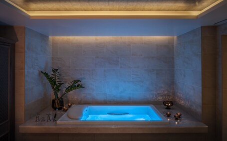 The Peninsula Paris - Image 42