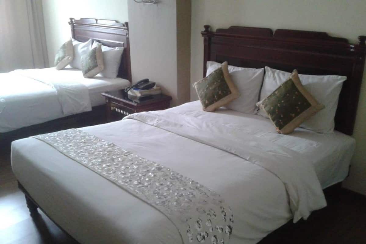 Super Double Deluxe | In-room safe, cribs/infant beds, rollaway beds, free WiFi