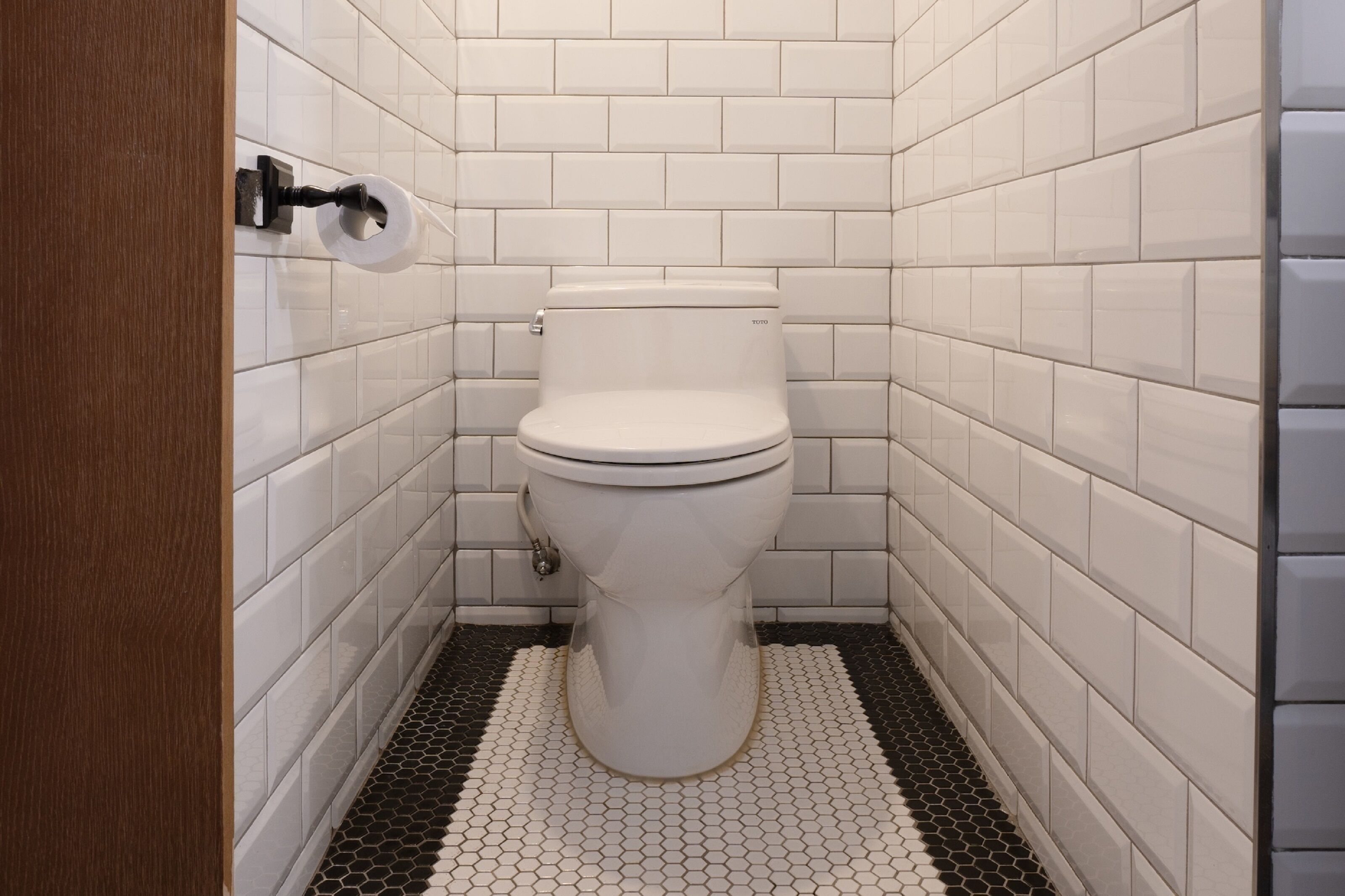 classic twin room | bathroom | shower, rainfall showerhead, hair dryer, towels