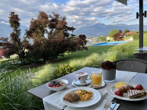 Daily buffet breakfast (EUR 16 per person)