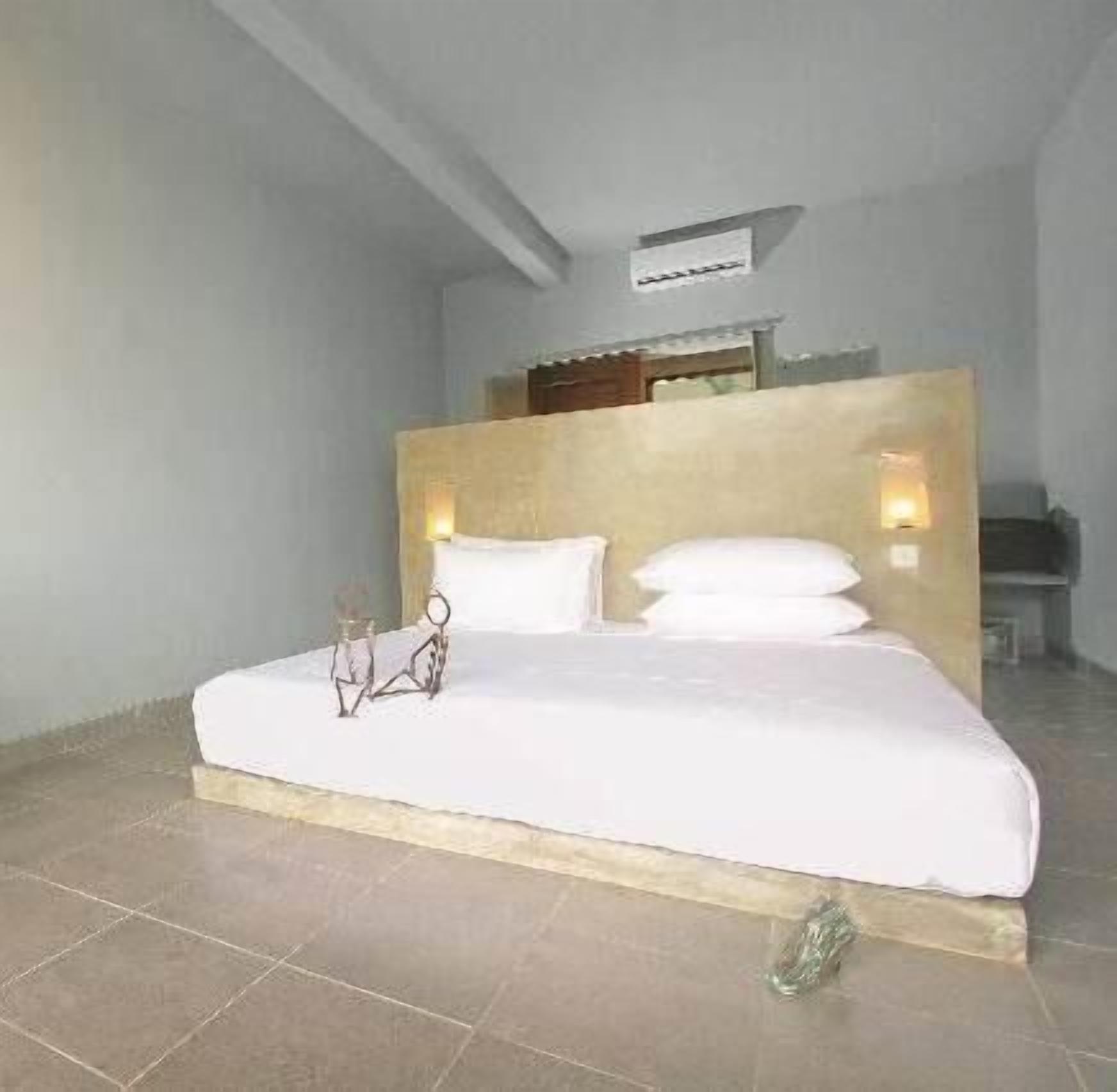 minibar, in-room safe, desk, iron/ironing board