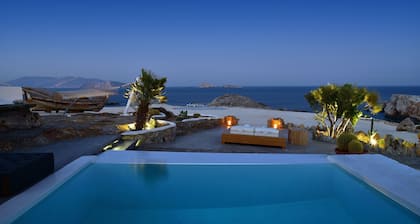 Onar Suites & Villas