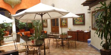 包含每日英式早餐