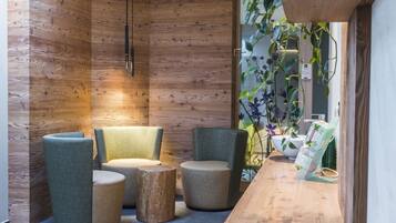 Sauna, bagno turco, bagno turco/hammam, massaggi “deep tissue”