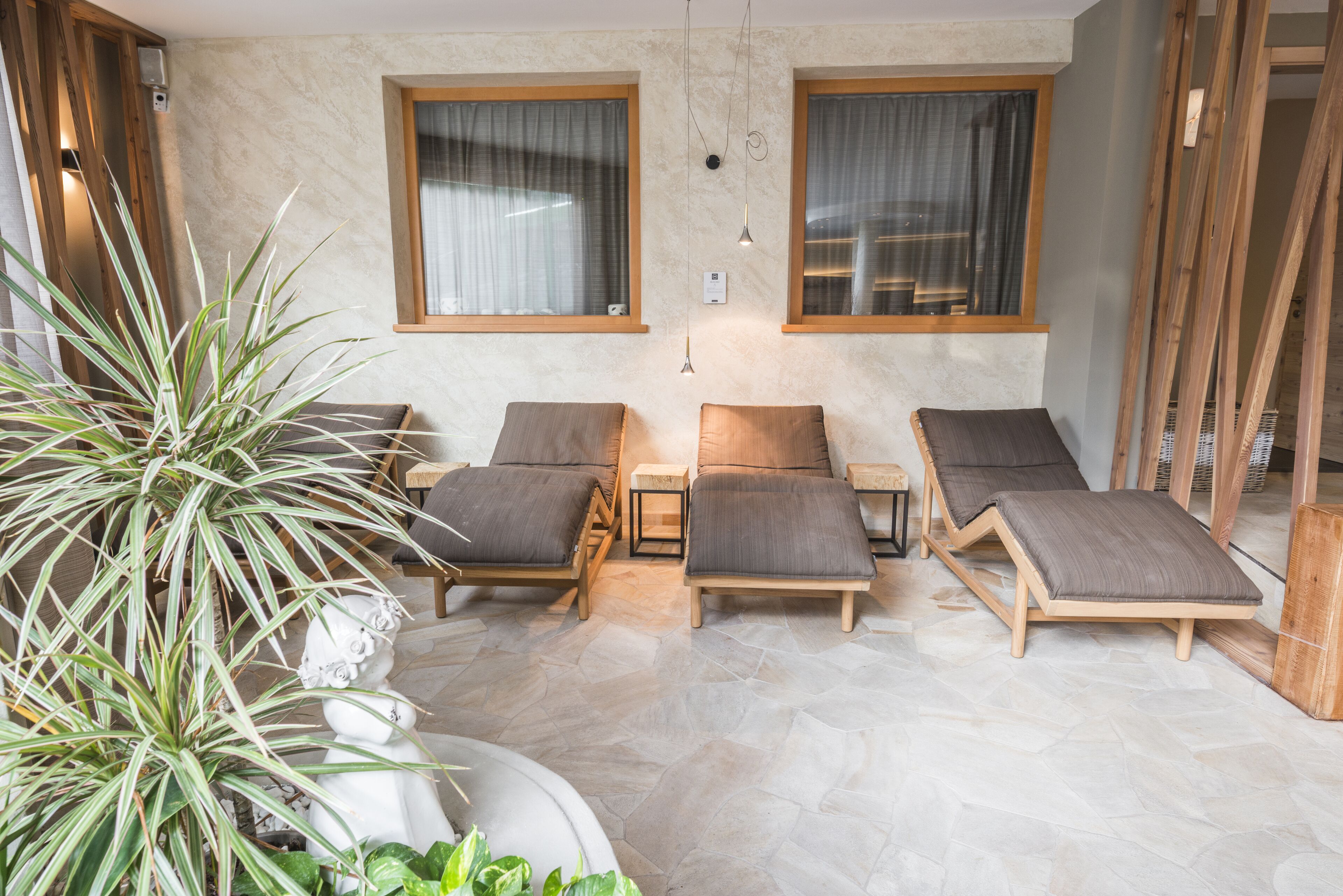 sauna, turkish bath/hammam