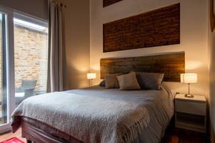 Wifi gratis y ropa de cama 