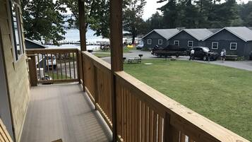 Deluxe Suite, 1 Bedroom, Lake View | Balcony