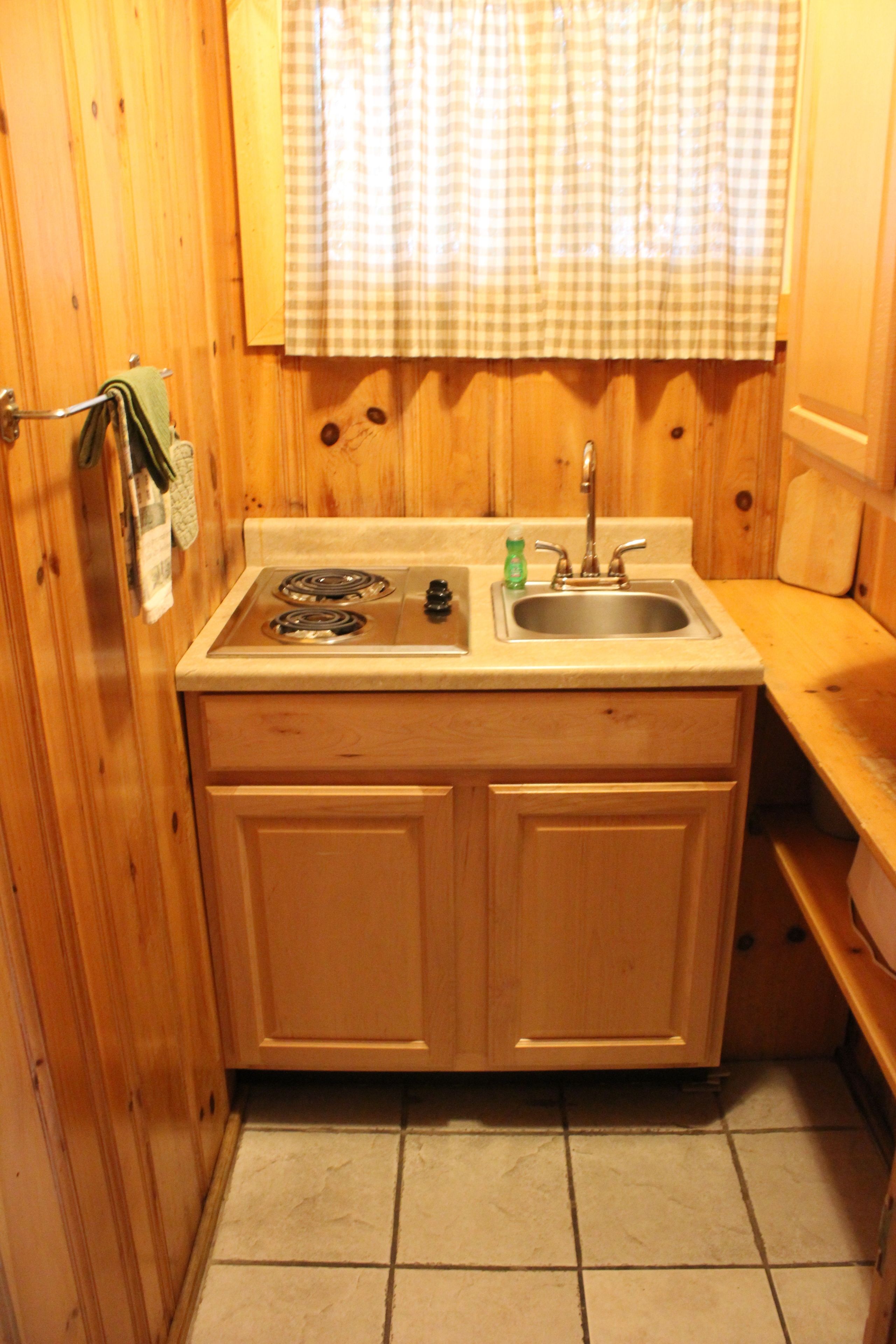 standard room, kitchenette | private kitchenette | microwave, electric kettle, toaster