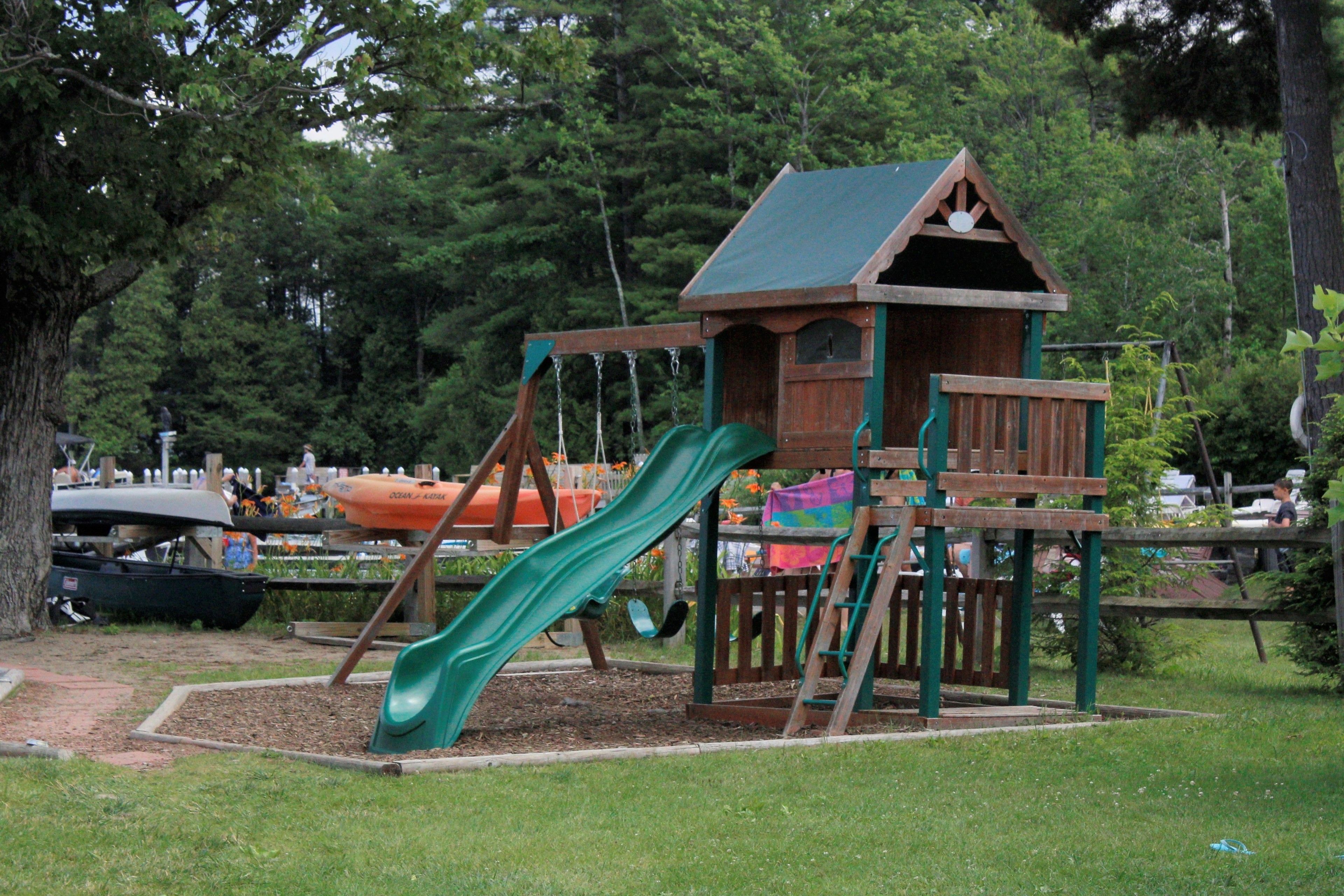 children’s play area – outdoor