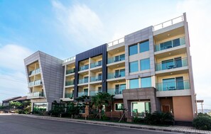 Front of property - Swansea (Jeju City)