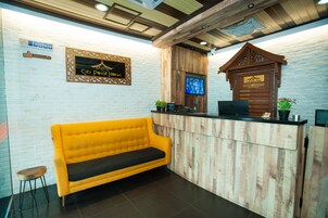 Ruang Istirahat Lobi