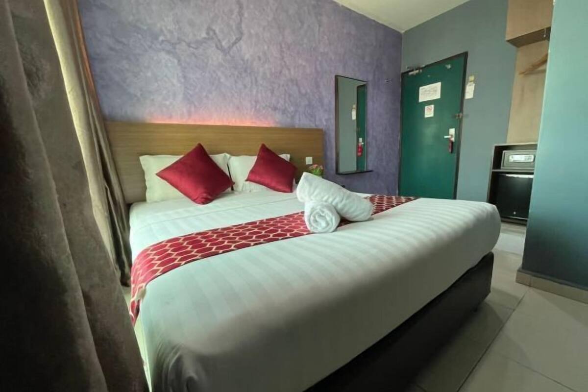 In-room safe, desk, blackout curtains, iron/ironing board (on request)