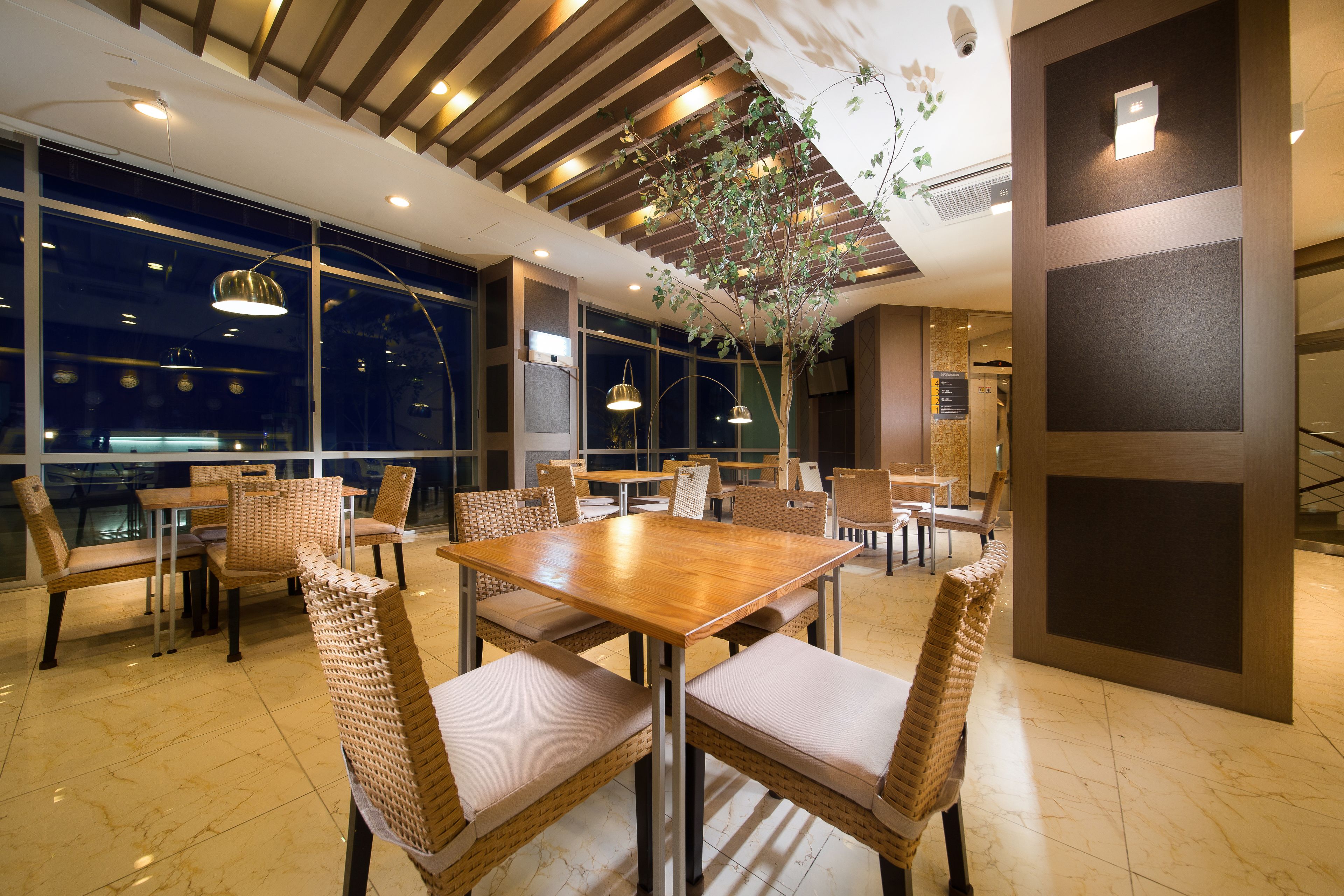 Photo - Amoureux Resort