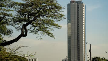 Tempat menarik