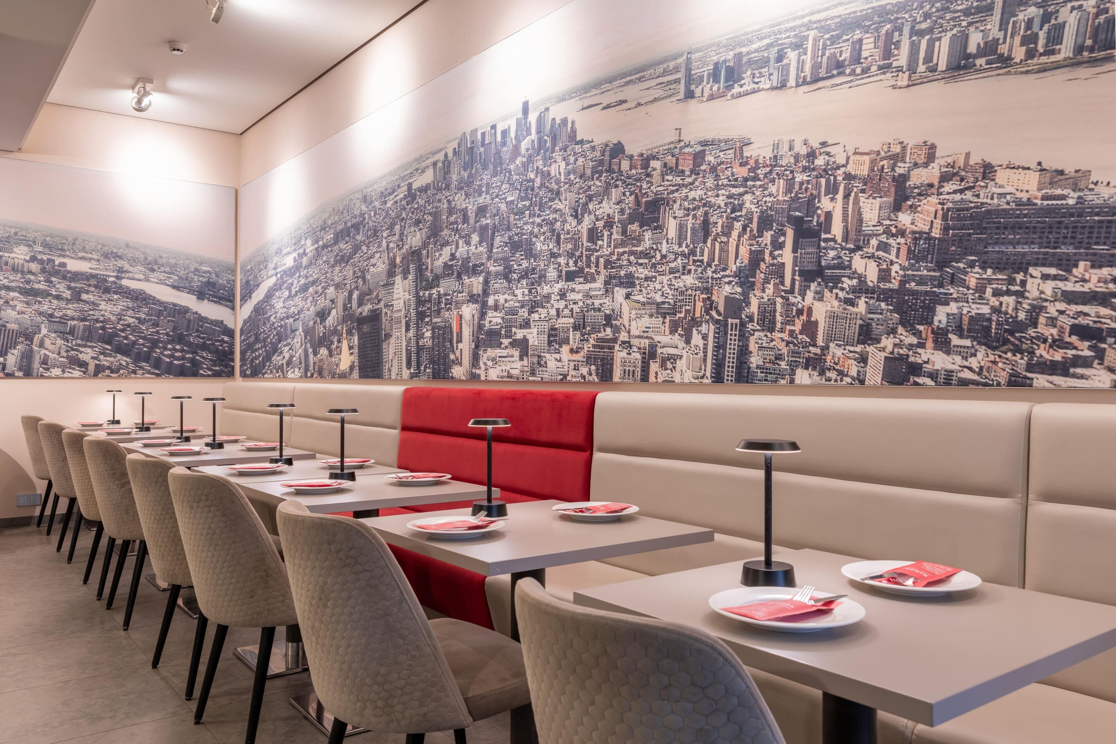 Photo - Ramada by Wyndham The Hague Scheveningen