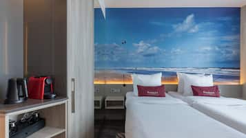 Room, 2 Twin Beds | In-room safe, desk, soundproofing, WiFi (free)
