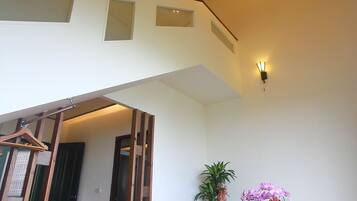 Quarto luxo, 1 quarto, 2 banheiros | 1 quarto, Wi-Fi de cortesia