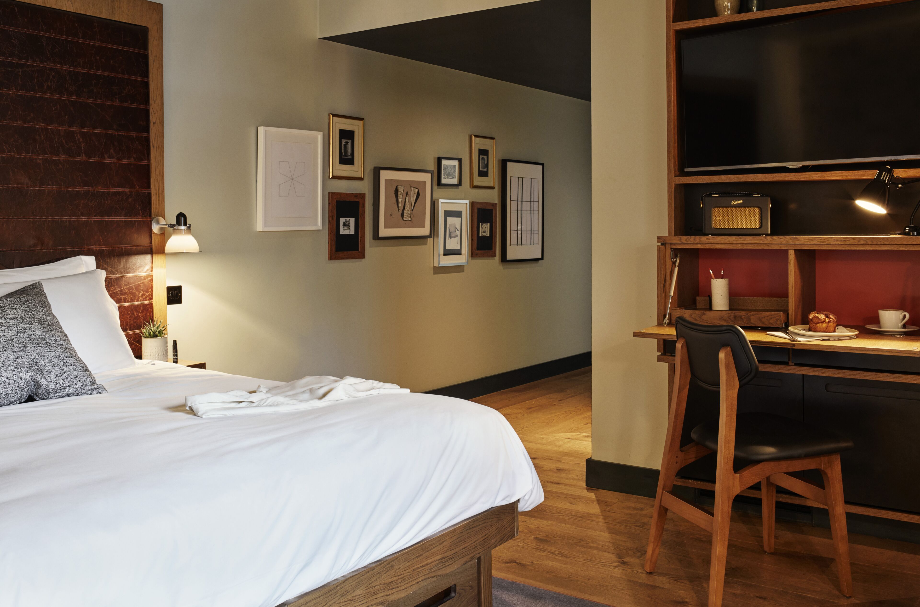 premium bedding, in-room safe, laptop workspace, blackout curtains