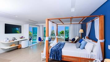 Super | Frigobar, cofres nos quartos, individualmente decorados