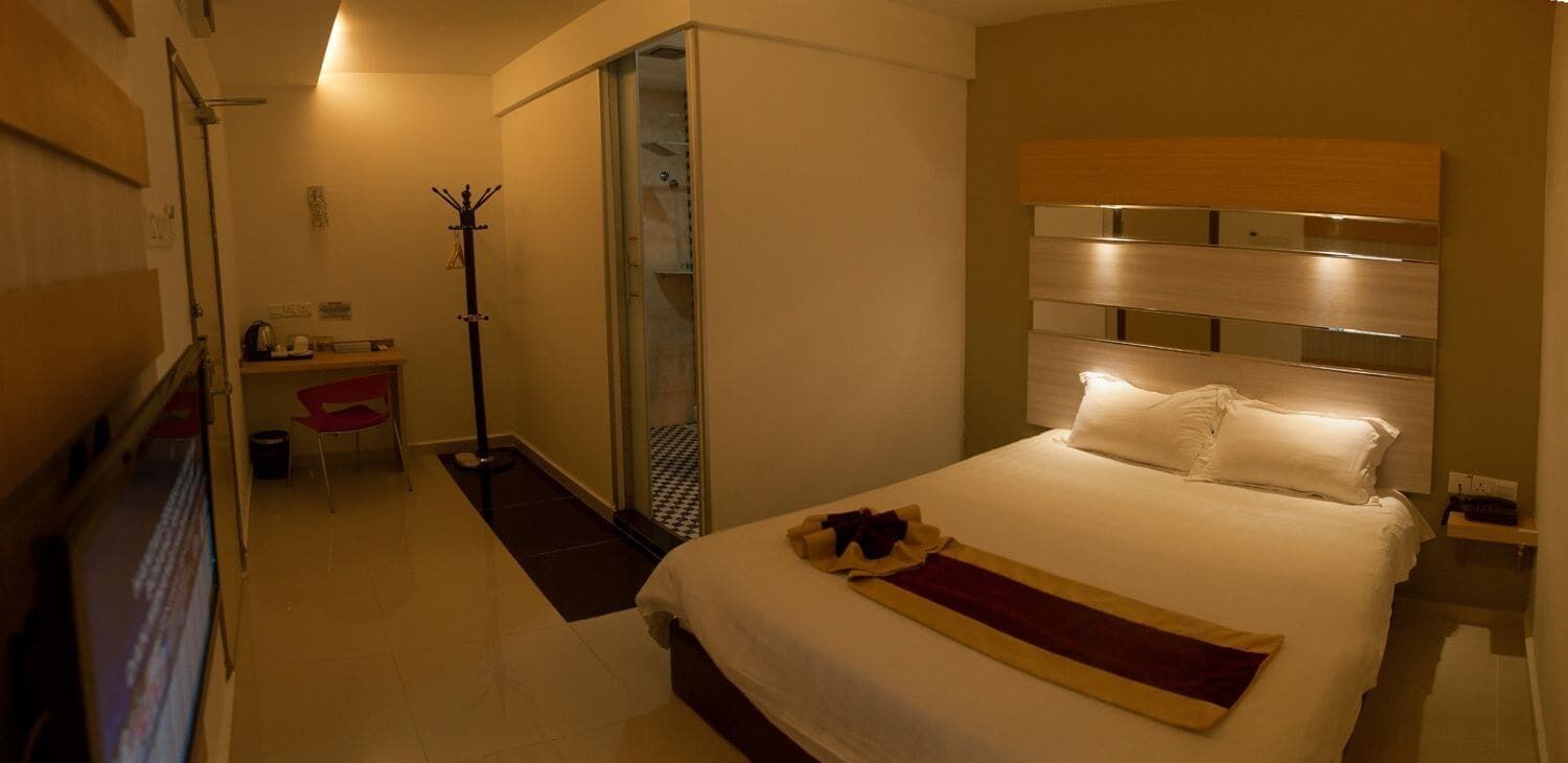 Desk, iron/ironing board, free WiFi, bed sheets