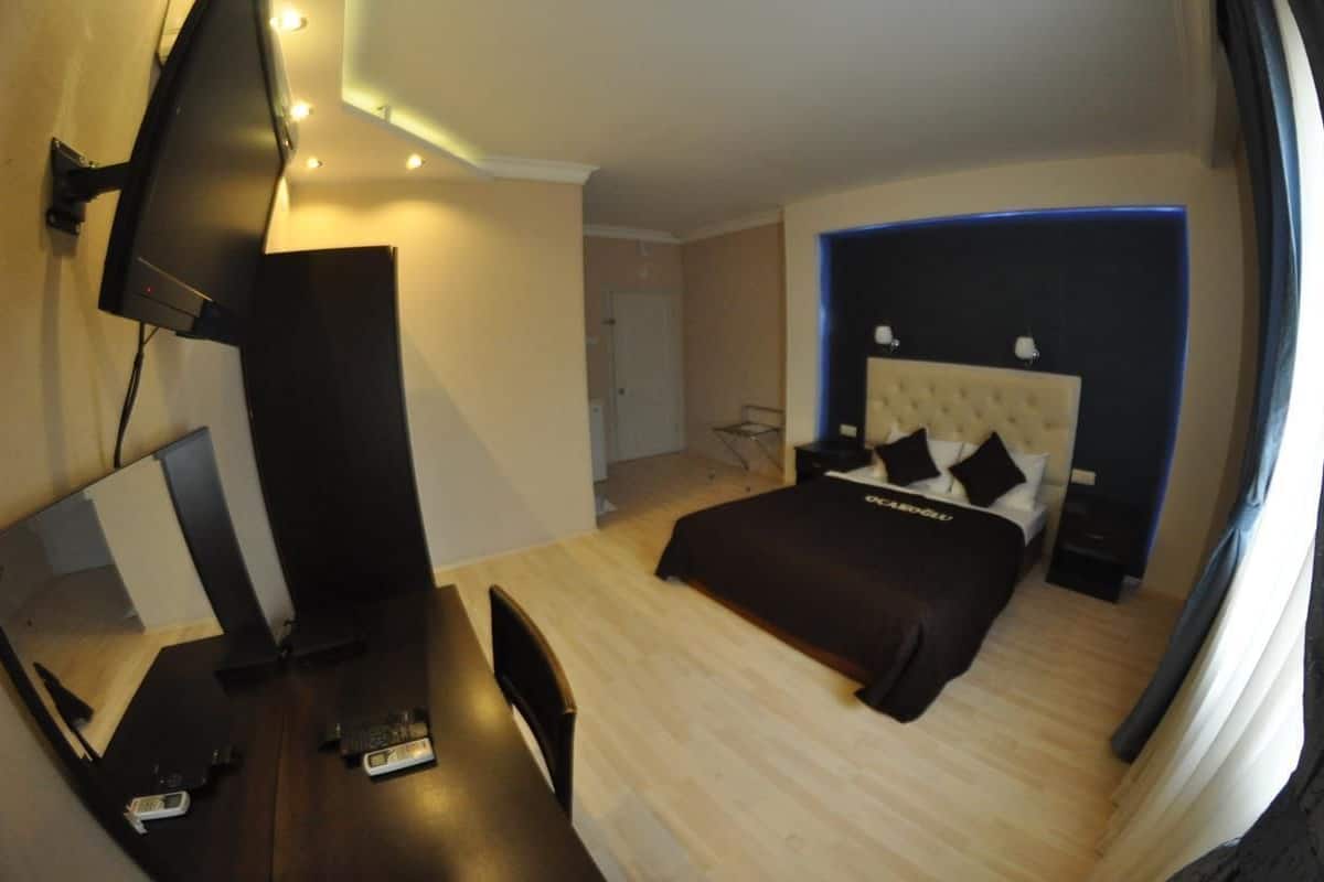 Chambre Standard | 1 chambre, literie de qualité, minibar, bureau