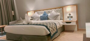 Executive Room | Minibar, in-room safe, desk, free WiFi - VW Canyon (Raipur)