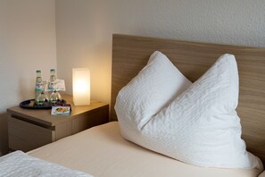 Dobbeltrom – standard | Skrivebord, wi-fi (inkludert) og sengetøy