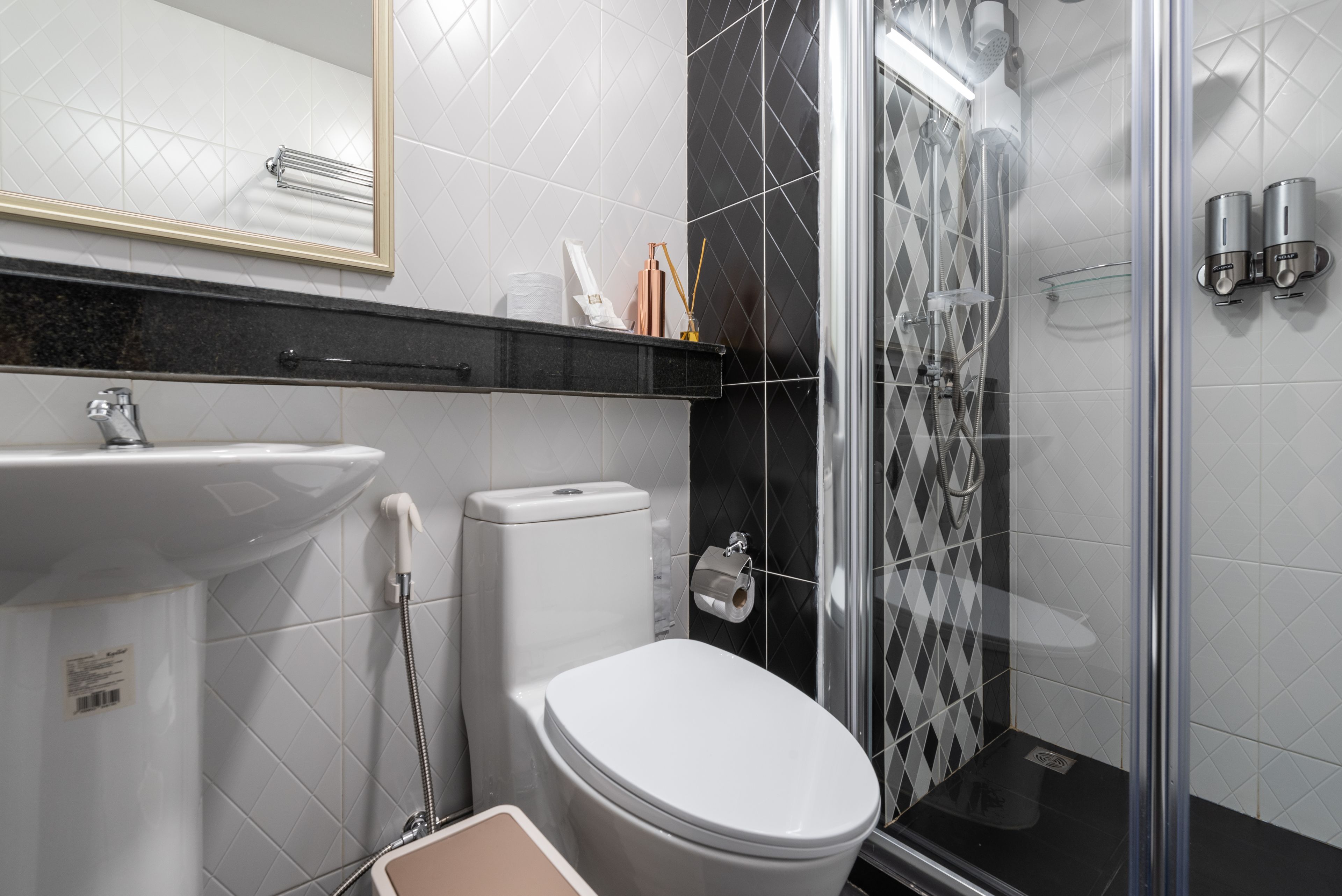 superior double room, 1 king bed, pool view | bathroom | shower, free toiletries, hair dryer, slippers