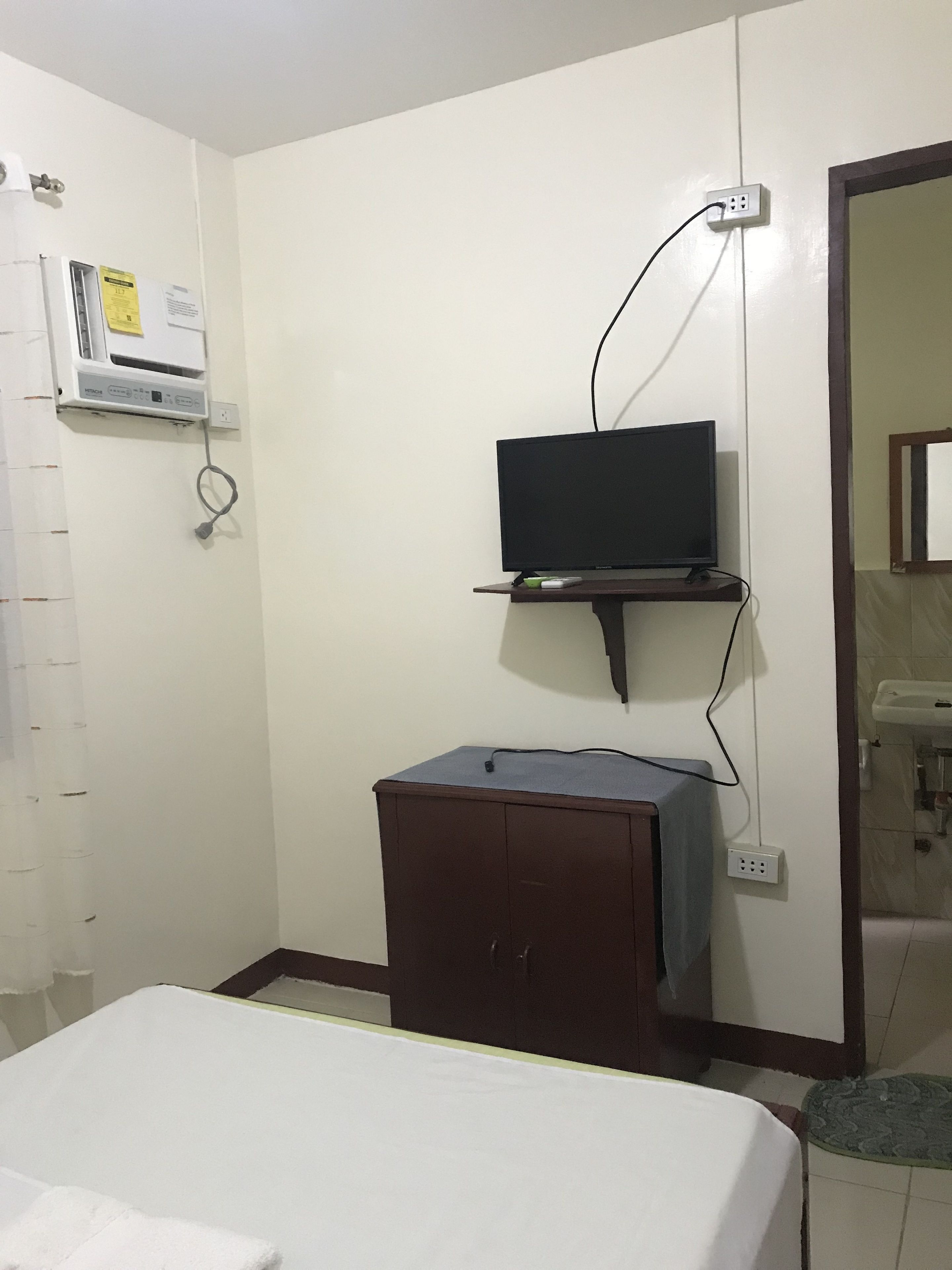 Photo - Wendy's Apartelle