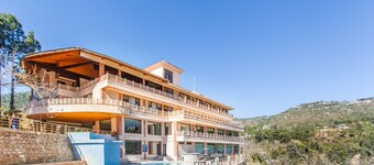 Sea Hawk Hill Resort - A Luxury Boutique Resort
