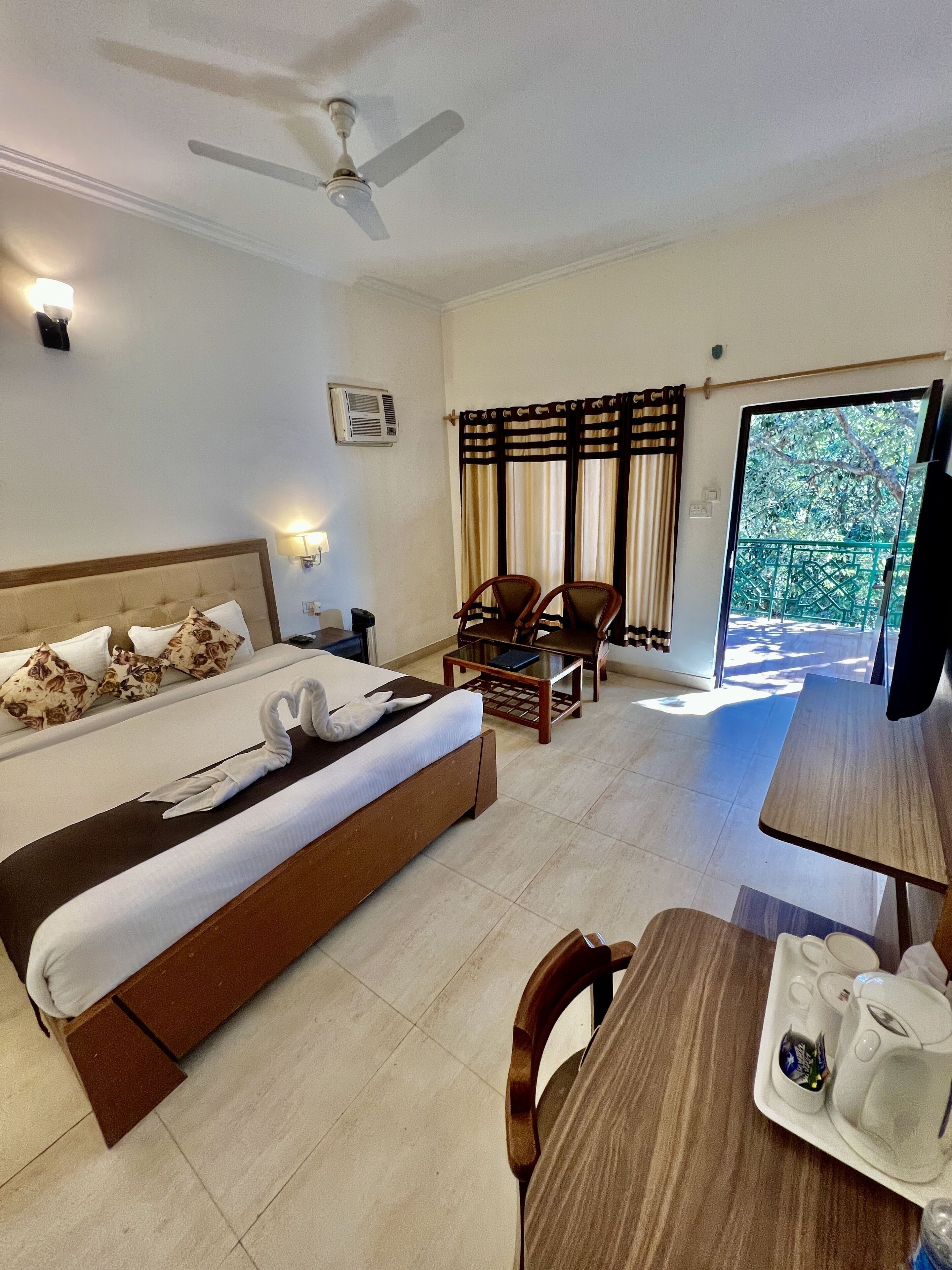 Soundproofing, iron/ironing board, free WiFi, bed sheets