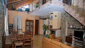 Interior - La Voce del Mare (Casal Velino)