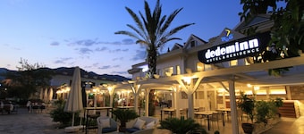 Dedeminn Marina Hotel