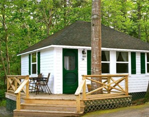 Exterior - Hinckley's Dreamwood Cottages (Bar Harbor)