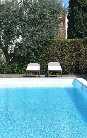 Outdoor pool - Poggio al Lago (Sirmione)