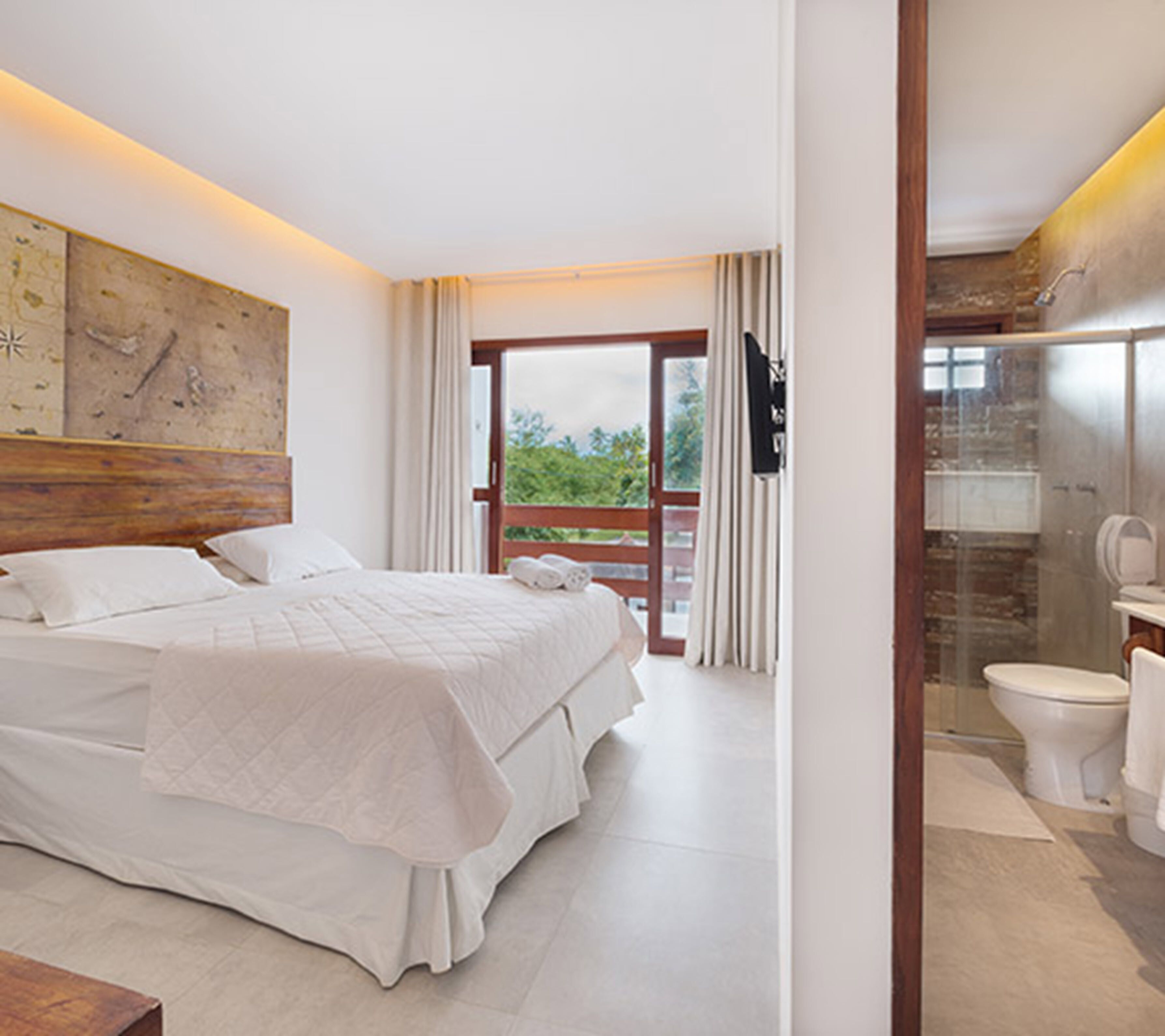 deluxe double or twin room | 1 bedroom, minibar, in-room safe, blackout curtains