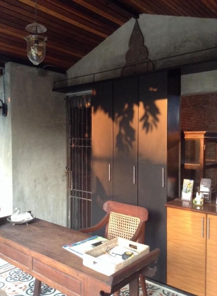 Chiang Maan Residence by null