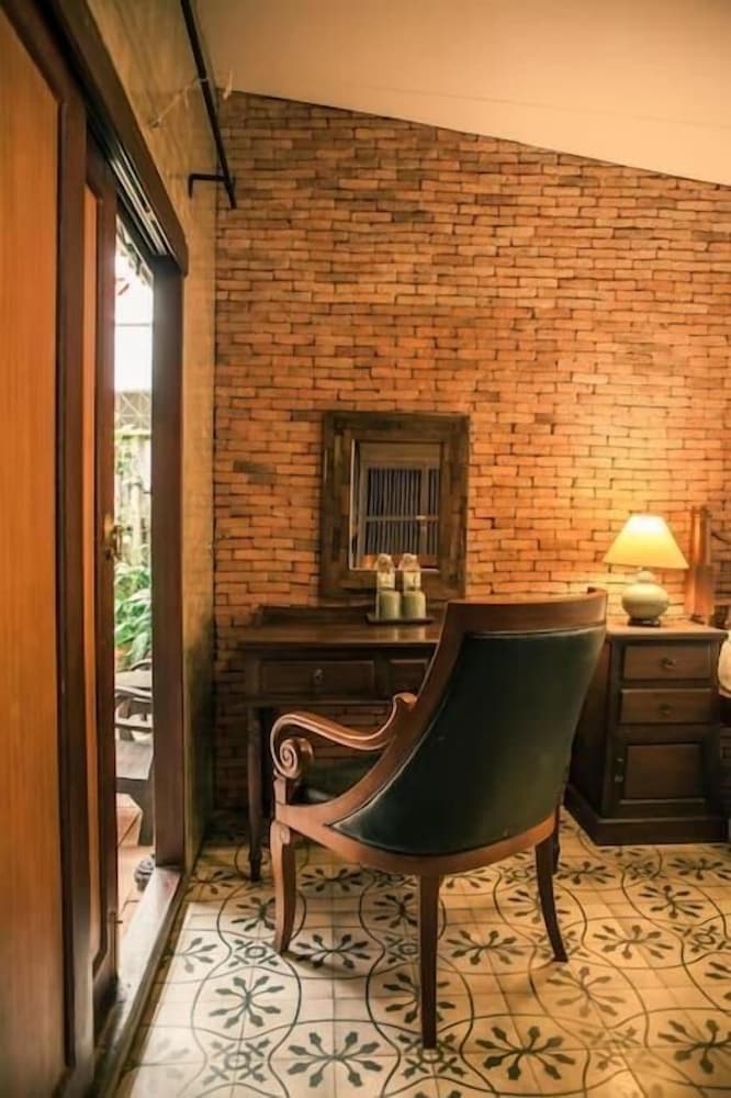 Chiang Maan Residence by null