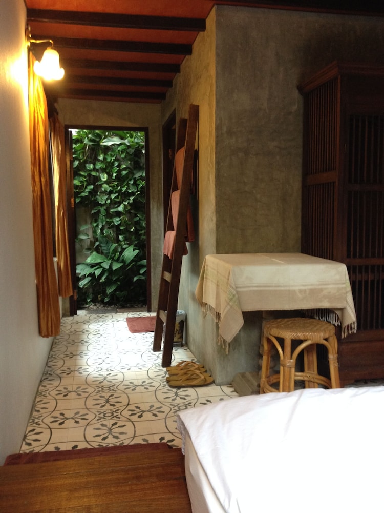 Chiang Maan Residence by null