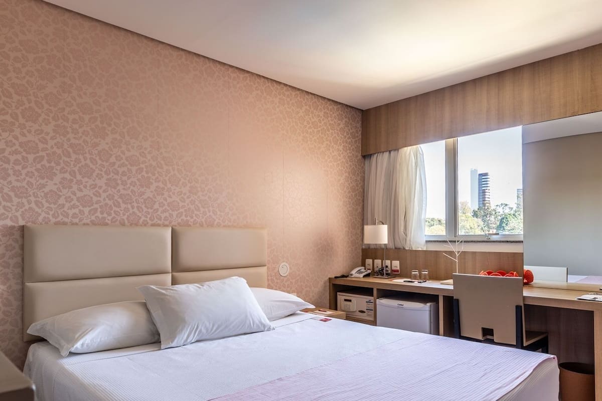 Superior Female Room | 1 bedroom, minibar, in-room safe, desk