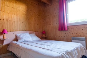 Soundproofing, cribs/infant beds, wheelchair access - Résidence Marina Holyder (Giffaumont-Champaubert)