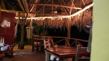 Lobby-Lounge