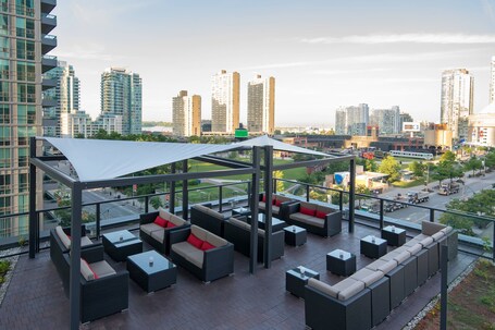 Delta Hotels by Marriott Toronto - Image 19
