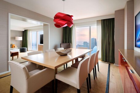 Delta Hotels by Marriott Toronto - Image 55