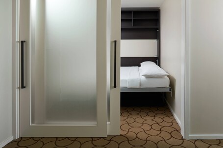Delta Hotels by Marriott Toronto - Image 138
