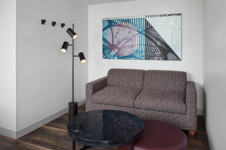 Delta Hotels by Marriott Toronto - Image 44