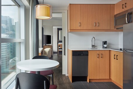Delta Hotels by Marriott Toronto - Image 49