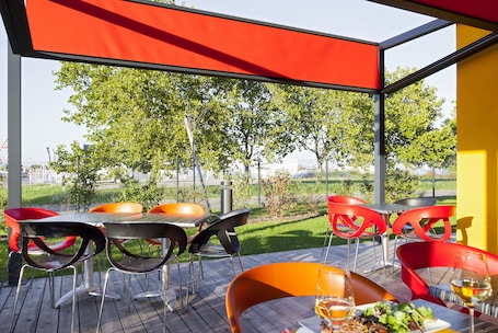 Terrasse/Patio. Best Western Colmar Expo